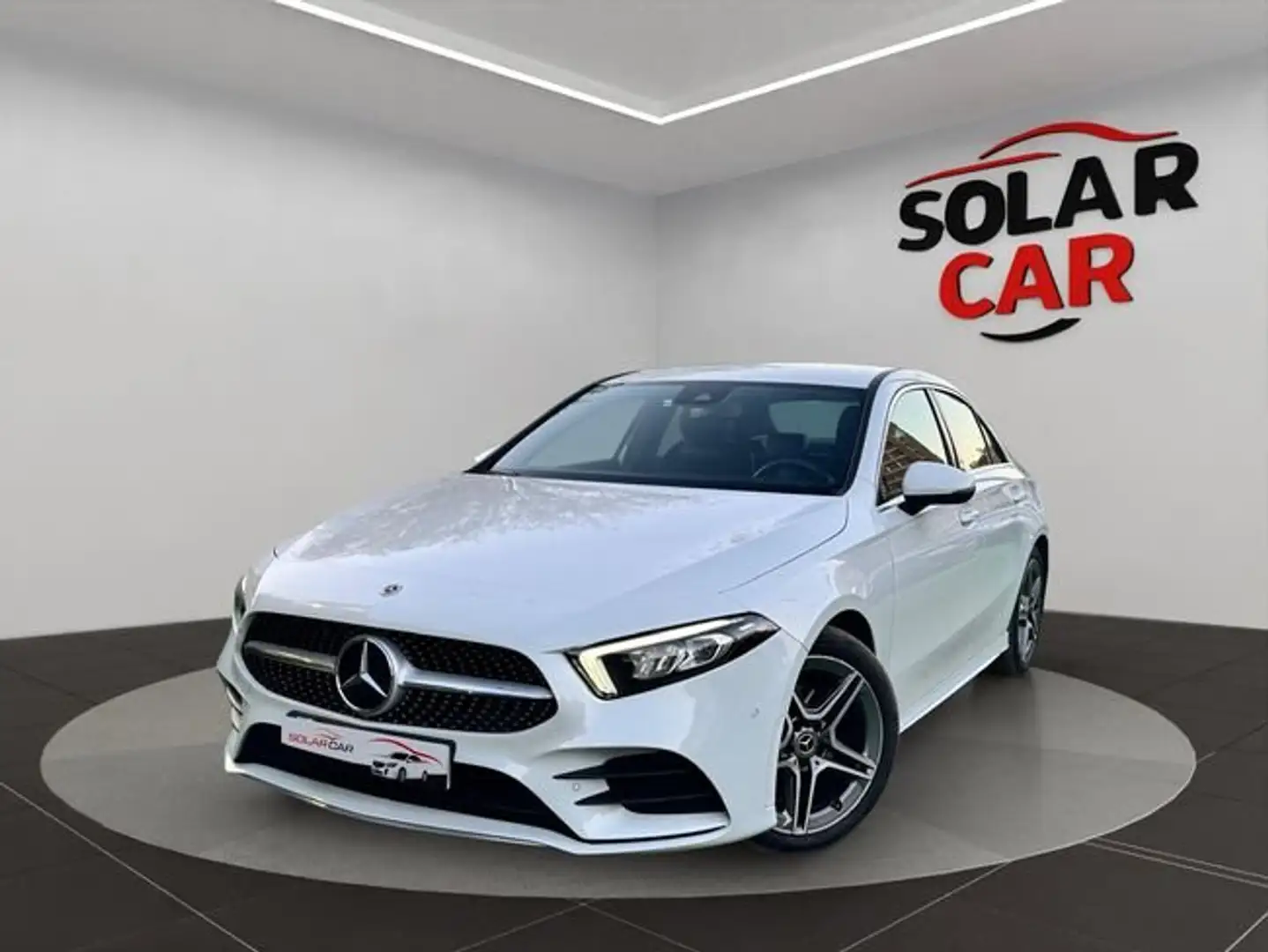 Mercedes-Benz A 180 d Sedán Blanco - 1