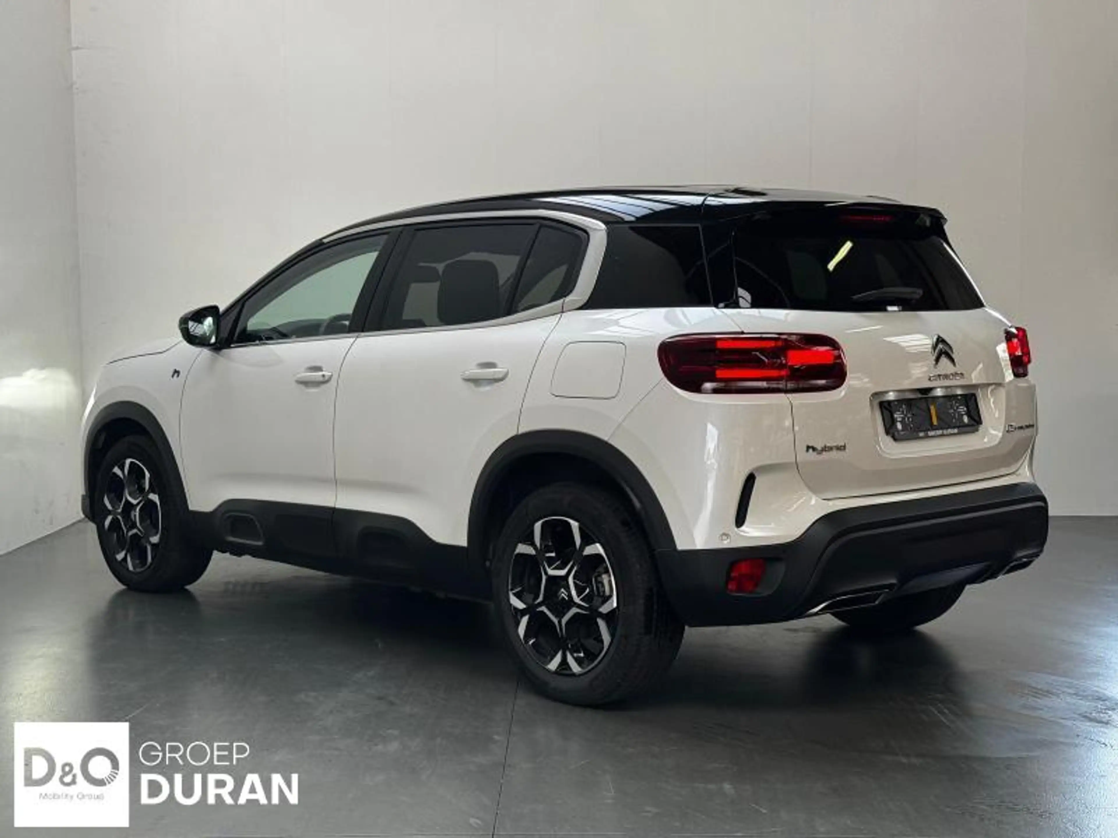 Citroen C5 Aircross Feel 1.6 Plug-In Hybrid — photo 4