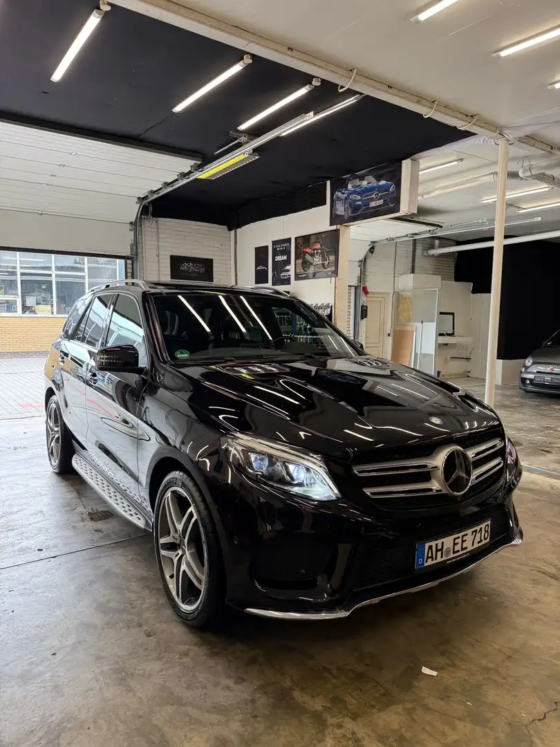 Mercedes-Benz GLE 350 4M. AMG Sp. Ed Massage*360°*Scheckheftgepflegt Zwart - 2