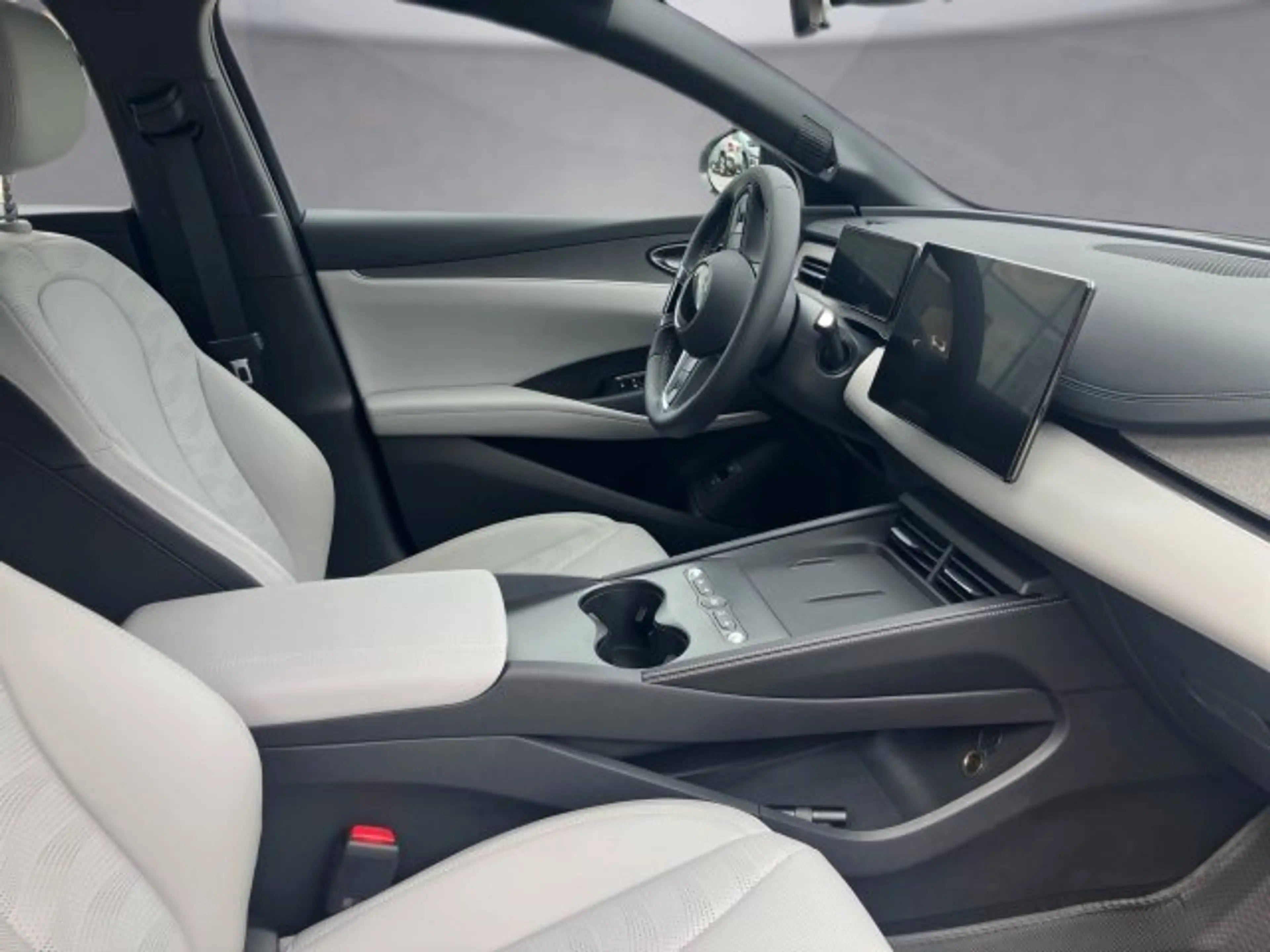 BYD Seal 6 DM-i Touring Boost — photo 11