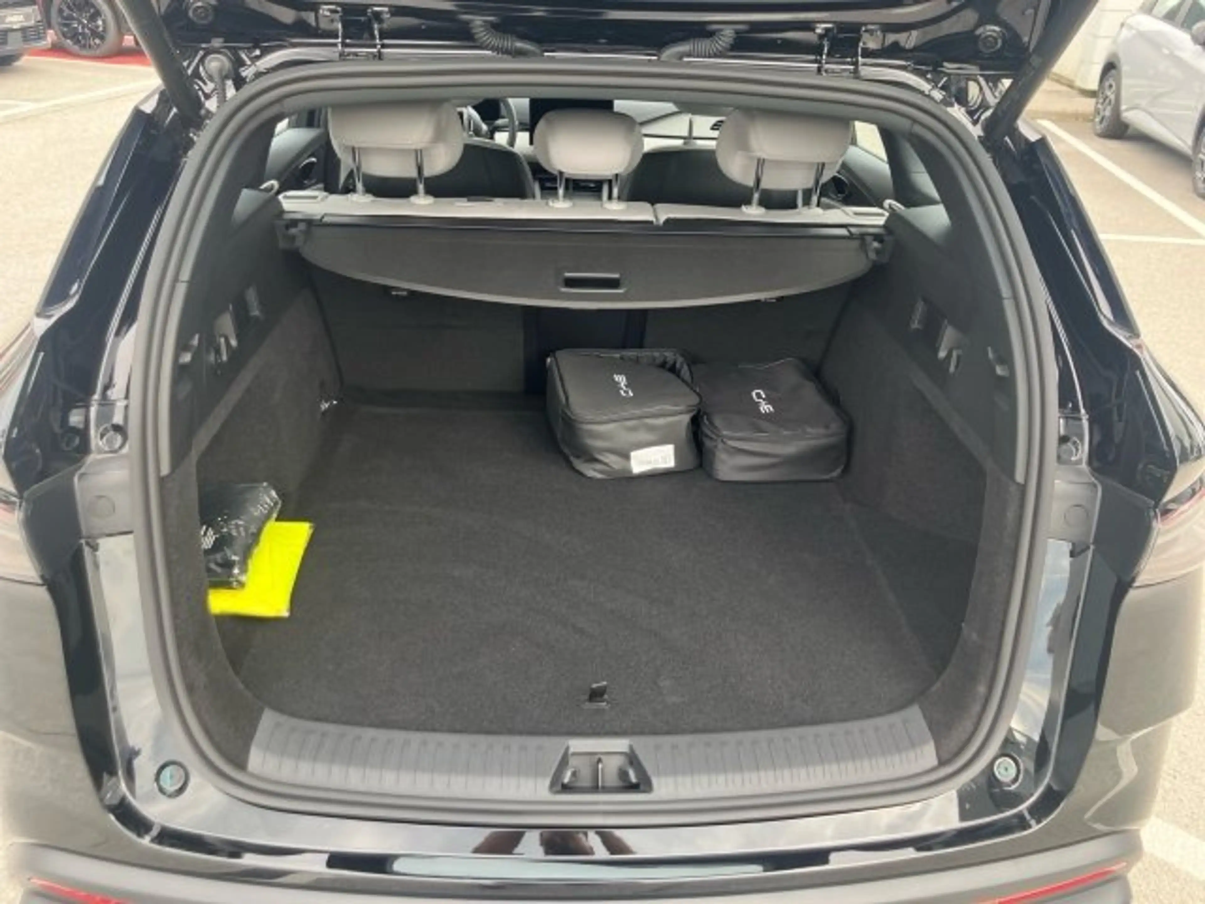 BYD Seal 6 DM-i Touring Boost — photo 13