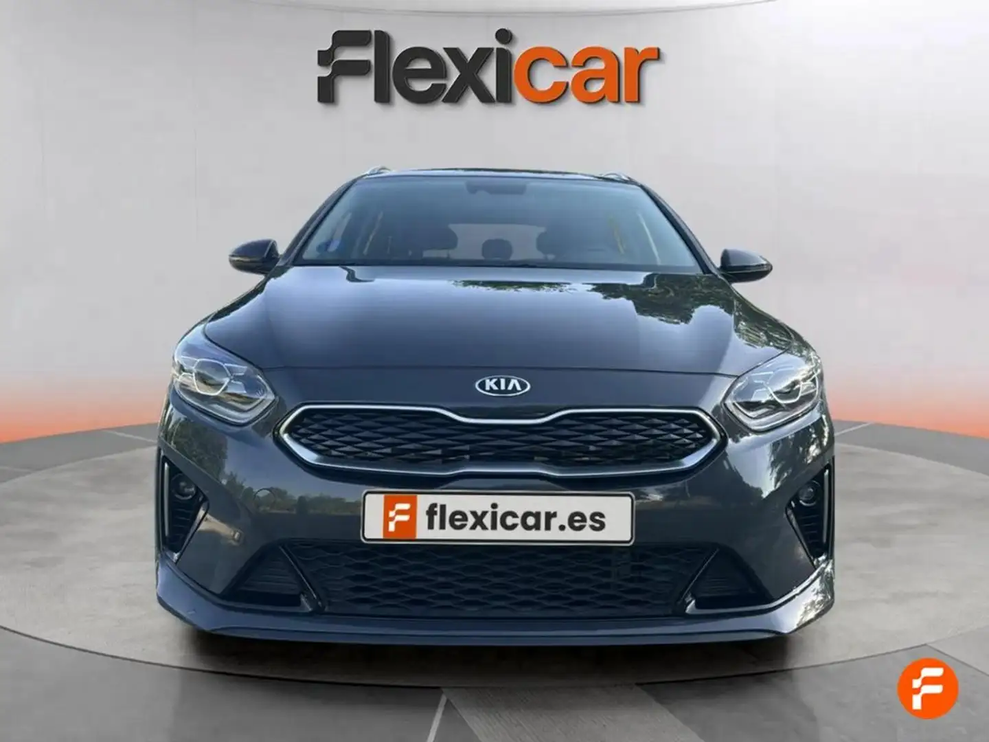 Kia Ceed / cee'd Tourer 1.6 MHEV 100kW GT Line DCT Amarillo - 2