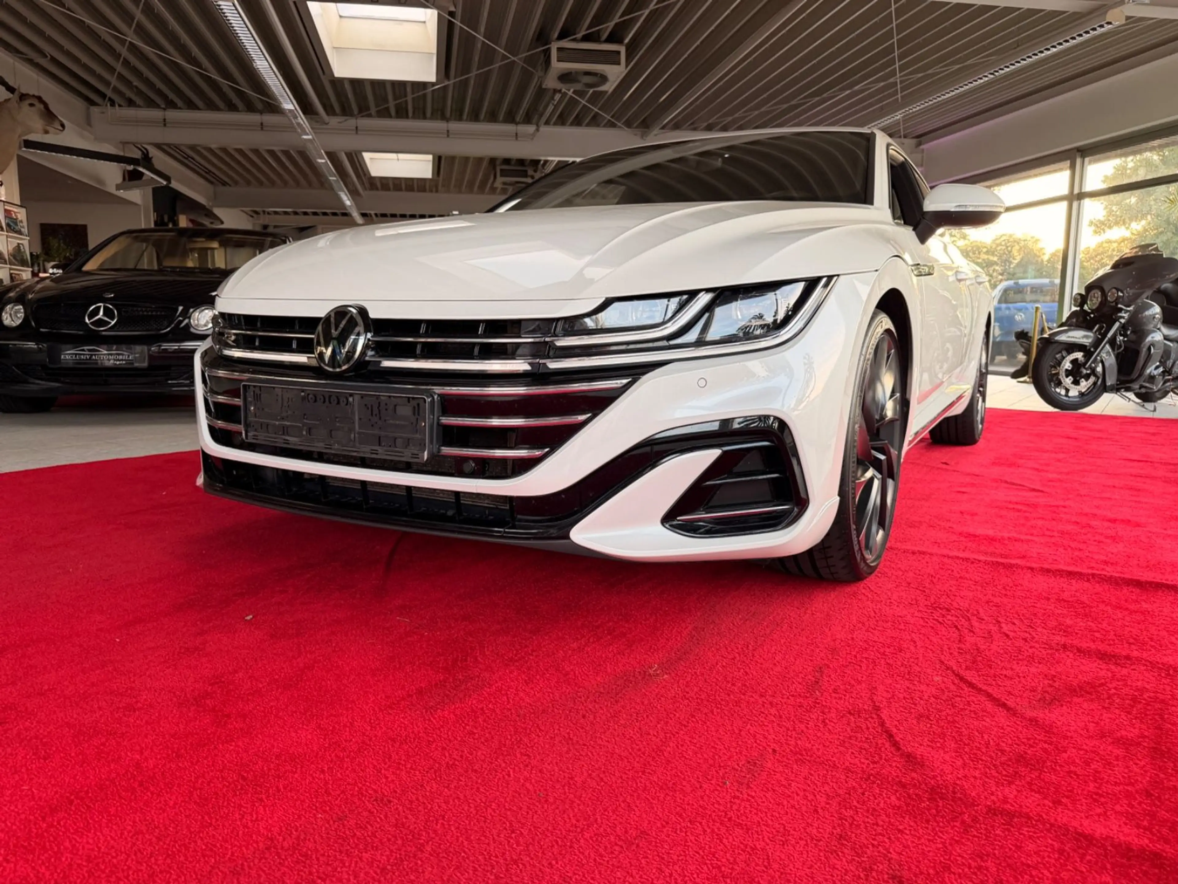 Volkswagen Arteon Shooting Brake R-Line Leder AHK