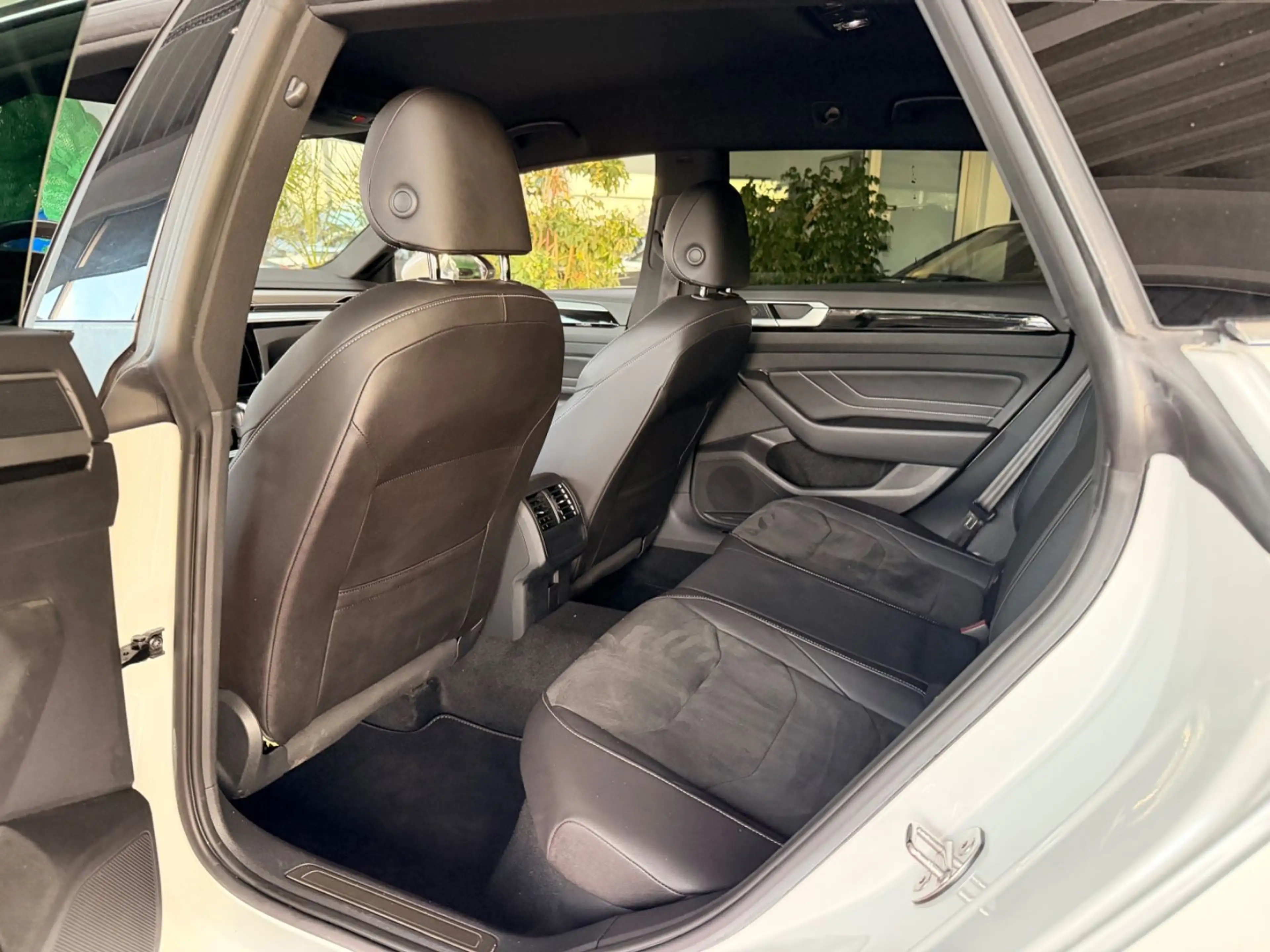 Volkswagen Arteon Shooting Brake R-Line Leder AHK — photo 15
