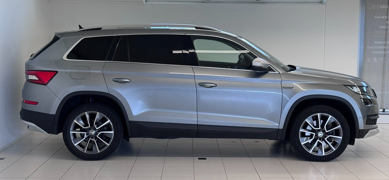 Skoda Kodiaq 2.0 TDI Scout 4x4*AHK*1.BESITZ*ACC*PANO*R-KAMERA* — photo 4