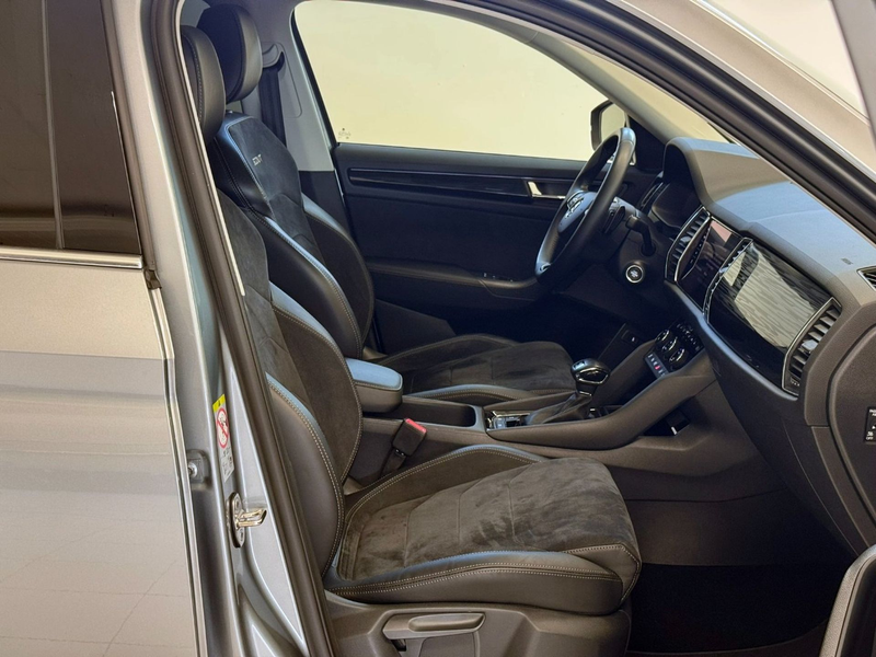 Skoda Kodiaq 2.0 TDI Scout 4x4*AHK*1.BESITZ*ACC*PANO*R-KAMERA* — photo 8