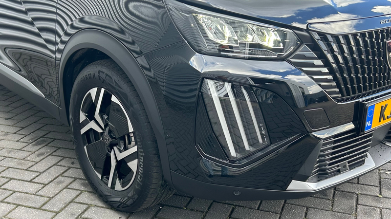 Peugeot e-2008 54KWH 156PK ALLURE AVANTAGE AUTOMAAT / NAVI / LEDE — photo 15