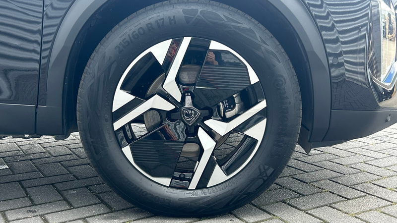 Peugeot e-2008 54KWH 156PK ALLURE AVANTAGE AUTOMAAT / NAVI / LEDE — photo 14