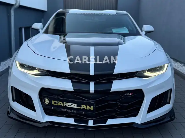Chevrolet Camaro view 2