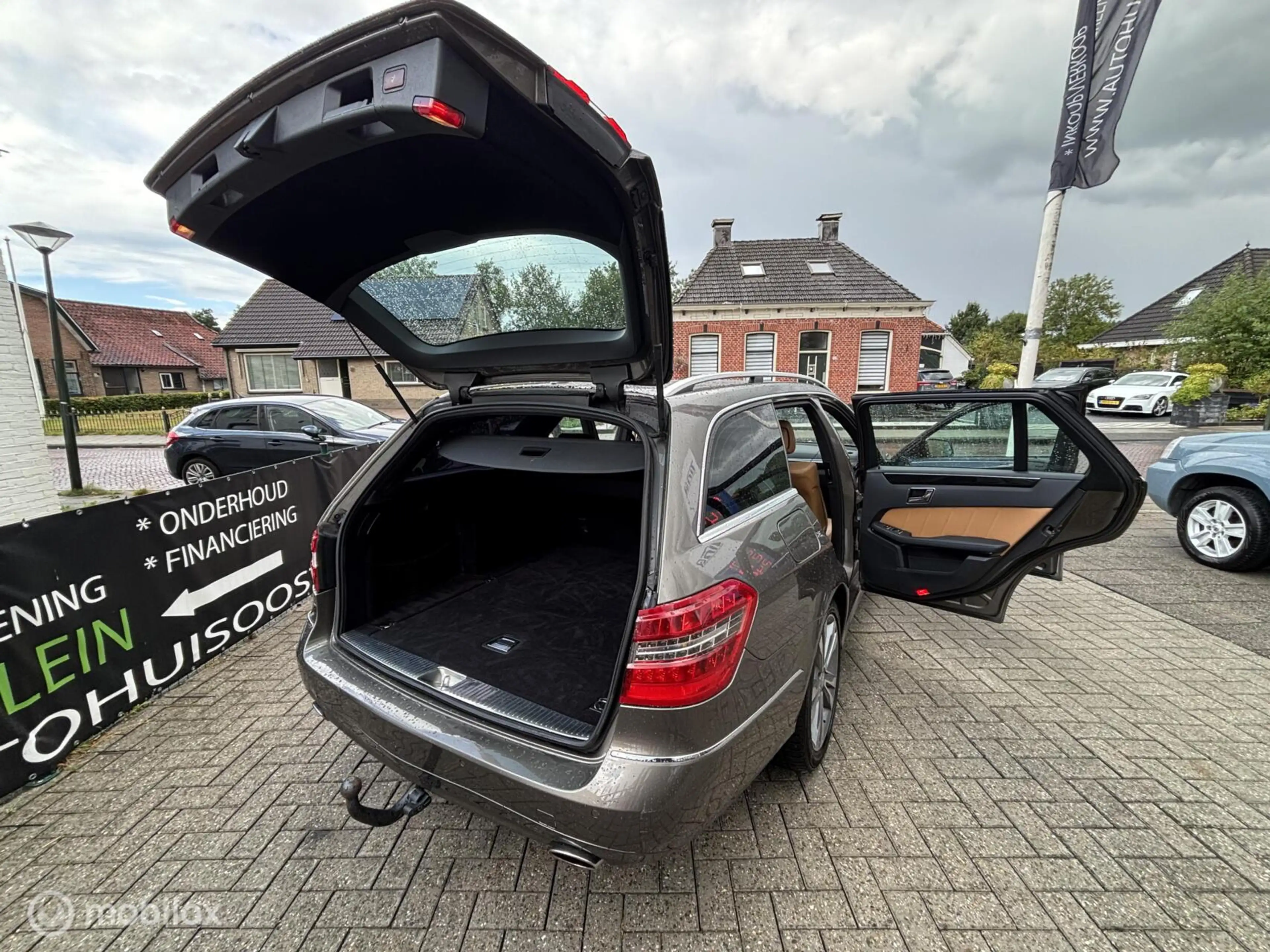 Mercedes-Benz E 350 Estate CGI Avantgarde EXPORT OF HANDEL — photo 10