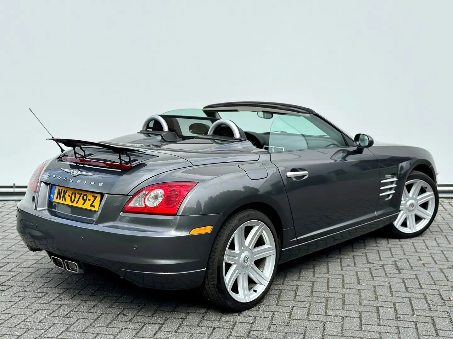 Chrysler Crossfire 3.2 V6 Limited Roadster 218 PK Cabrio Automaat siva - 2
