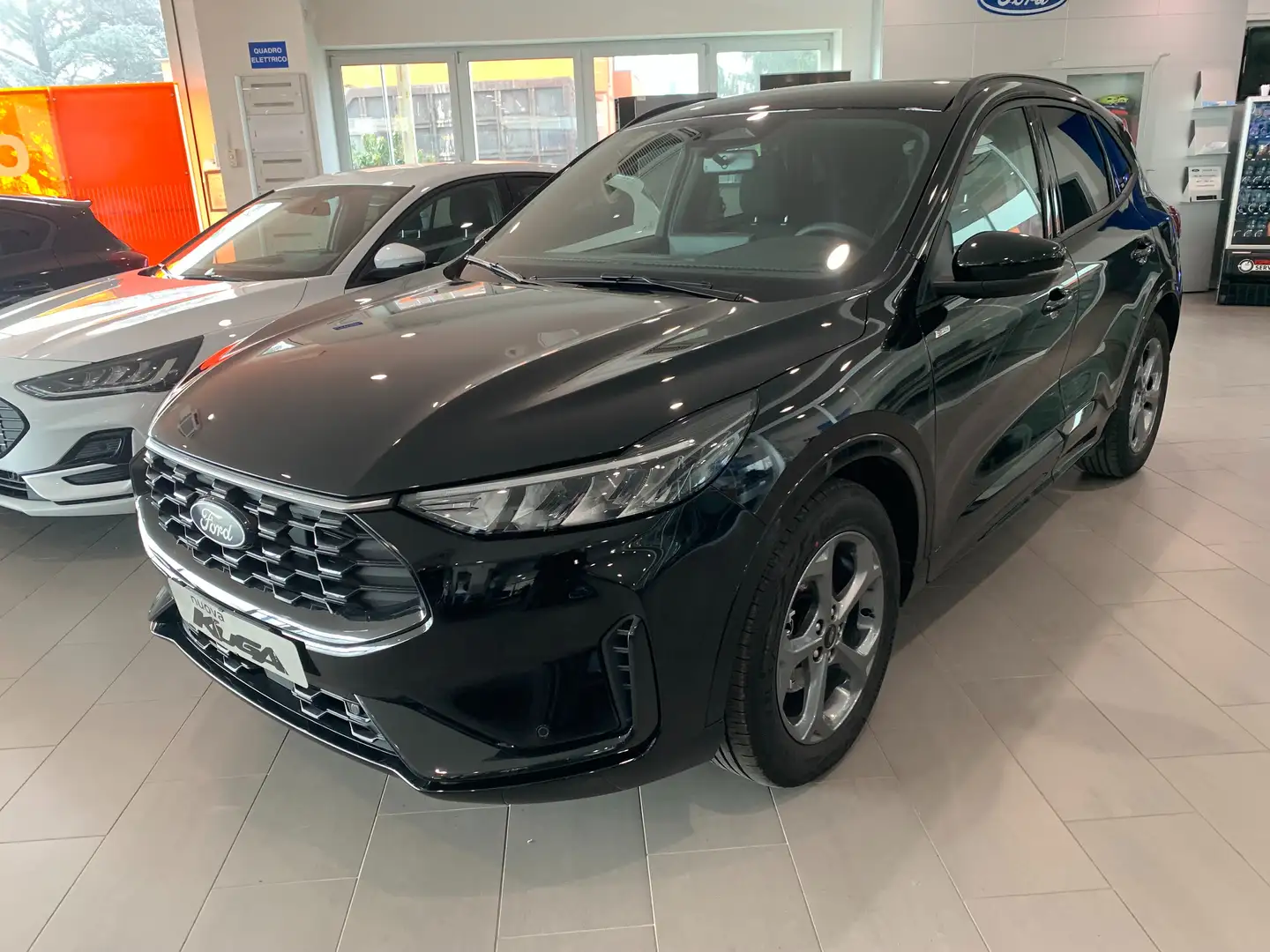Ford Kuga 2.5 full hybrid ST-Line 2wd 180cv aut PRONTA CONS. Nero - 1