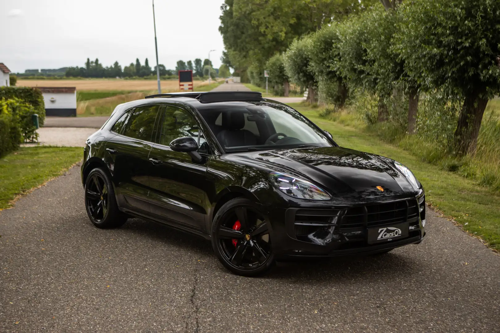 Porsche Macan GTS 2.9 V BiTurbo PDK Black On Black First Owner Negro - 1