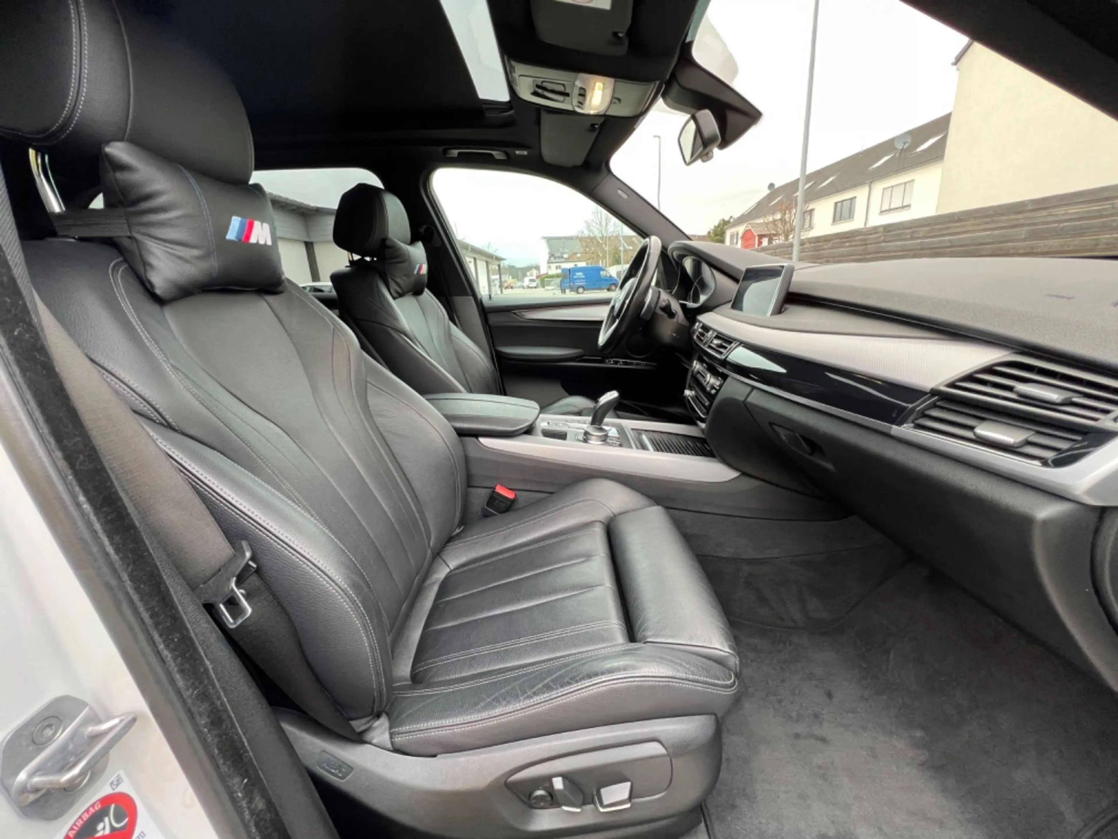 BMW X5 xDrive30d M Sportpaket PANO/HEAD-UP/KAMERA — photo 9