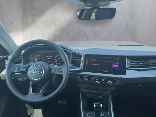 Audi A1 view 11