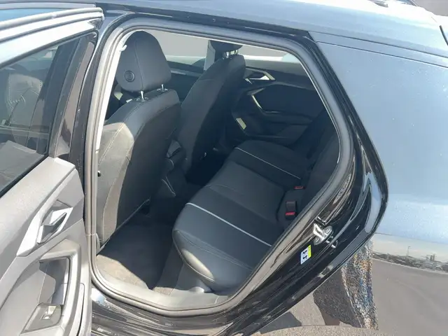 Audi A1 view 12