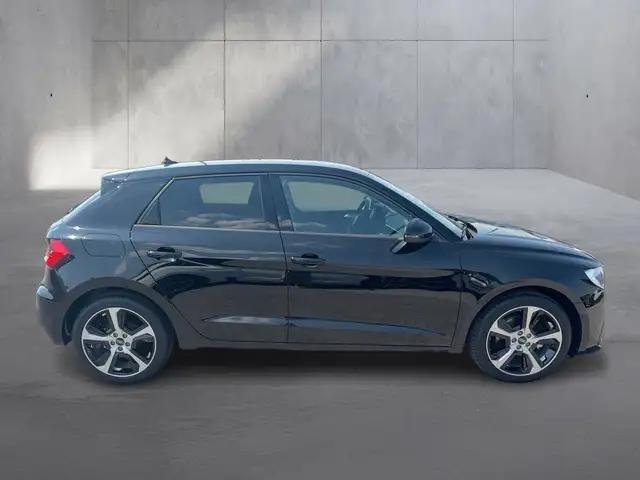Audi A1 view 6