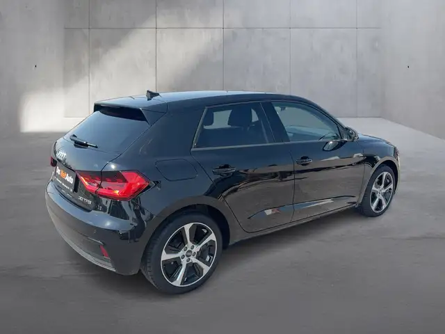 Audi A1 view 5