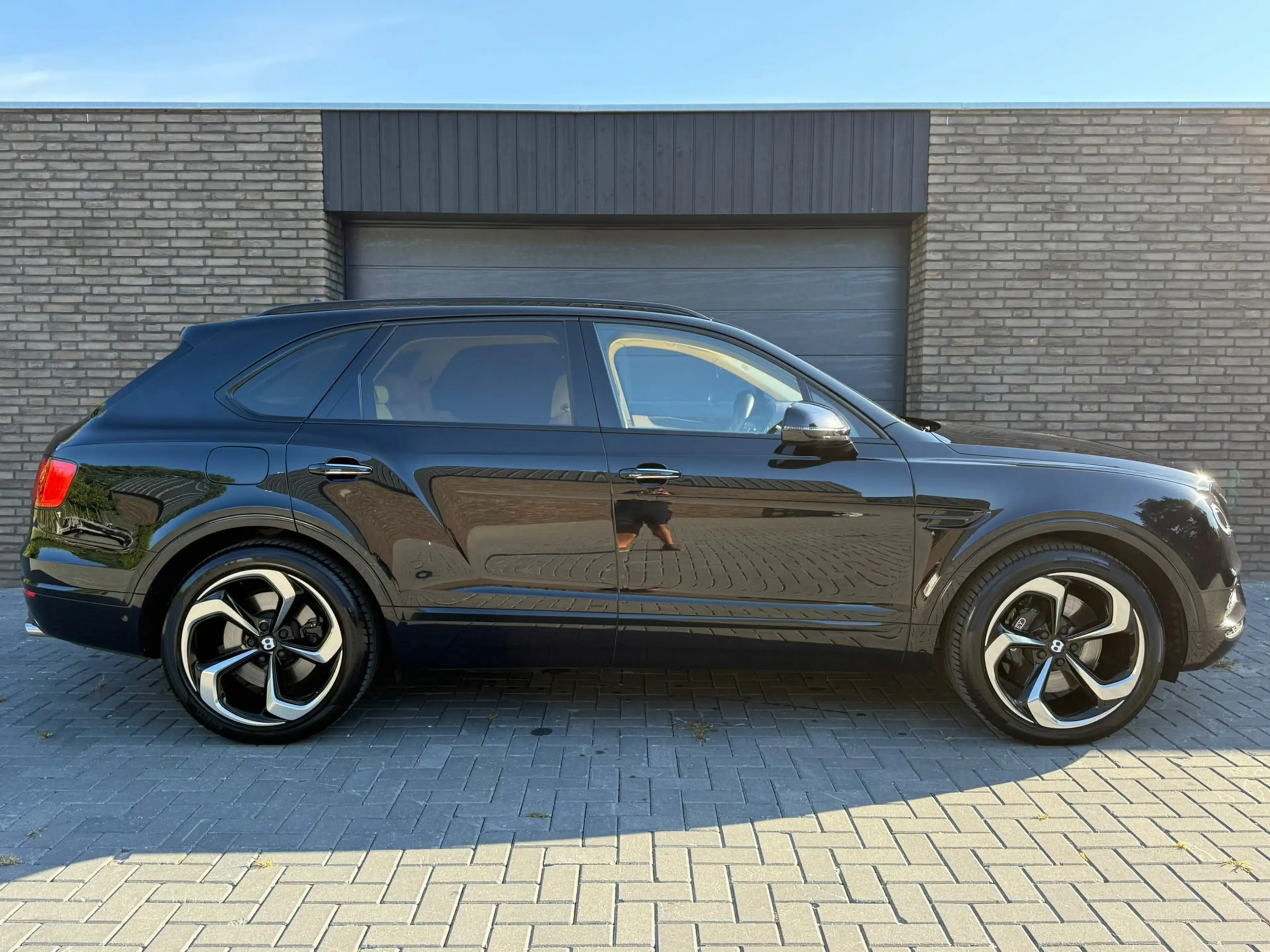 Bentley Bentayga 4.0 V8, Mulliner, NIEUWSTAAT!!, NAIM, 22'', DEALER — photo 12