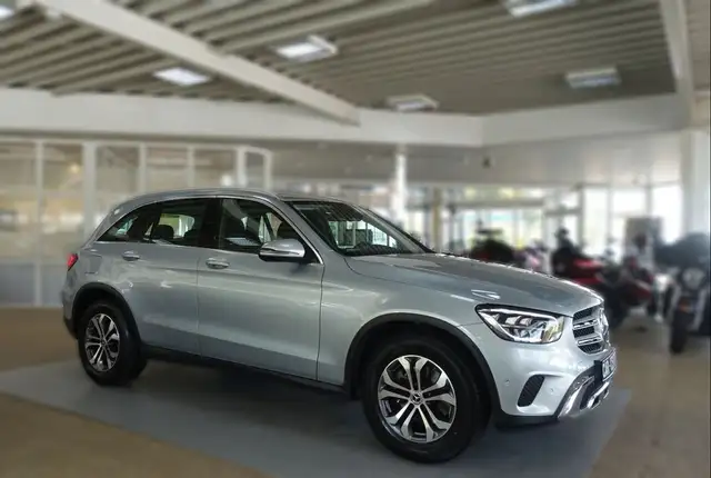 Mercedes-Benz GLC 220 d 4Matic Business; NAV/ KAM/ HUD/ AHK