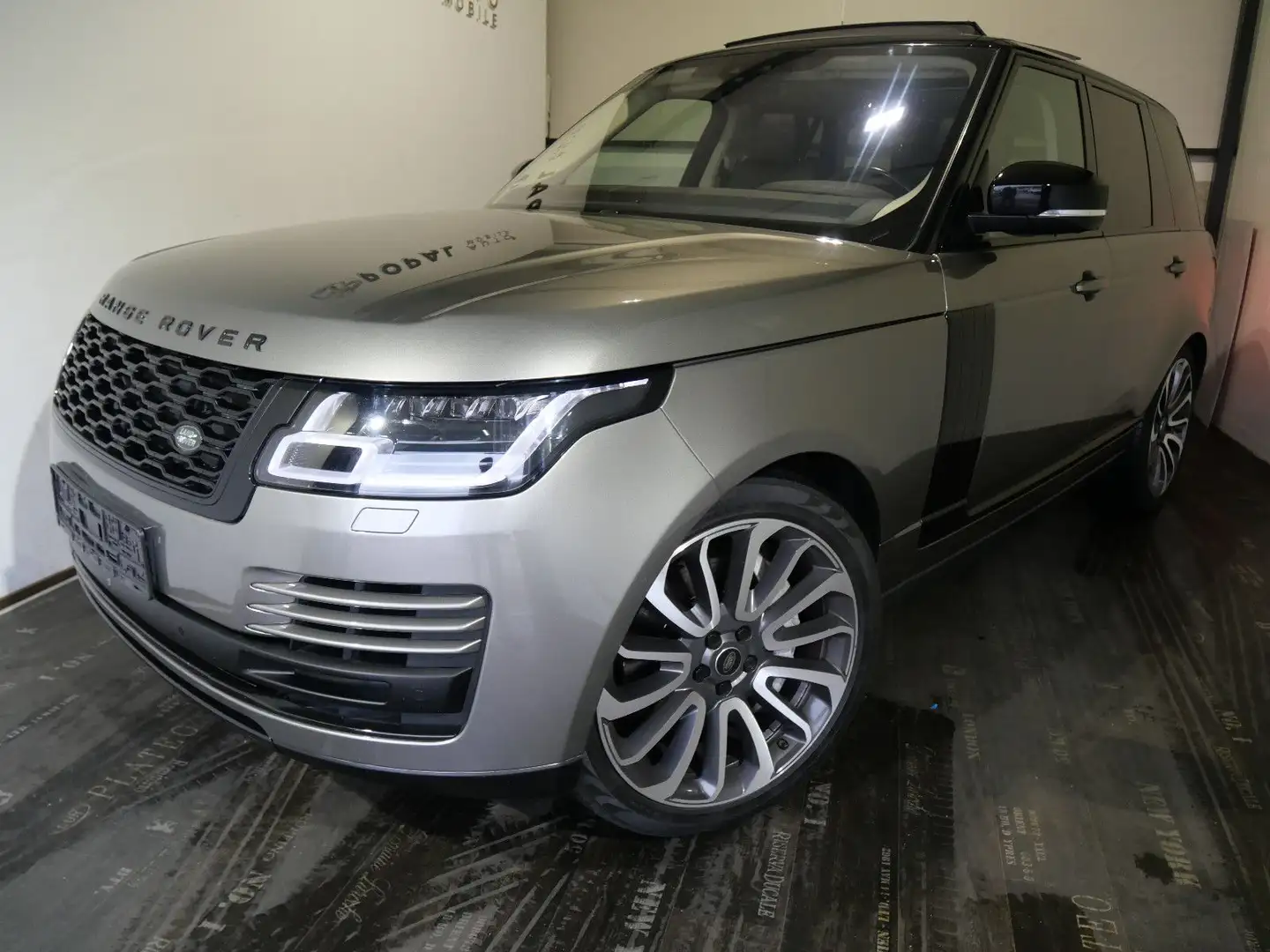 Land Rover Range Rover 4.4 SDV8 Vogue 360° Kamera - Keyless Grau - 1
