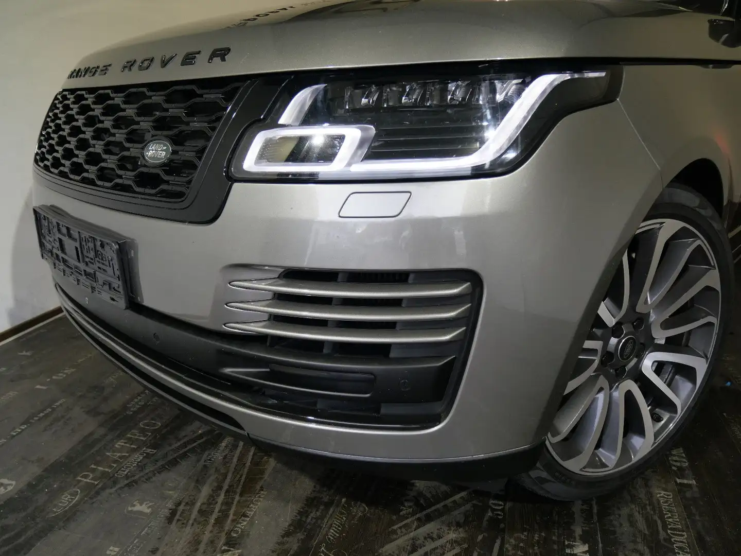 Land Rover Range Rover 4.4 SDV8 Vogue 360° Kamera - Keyless Grau - 2
