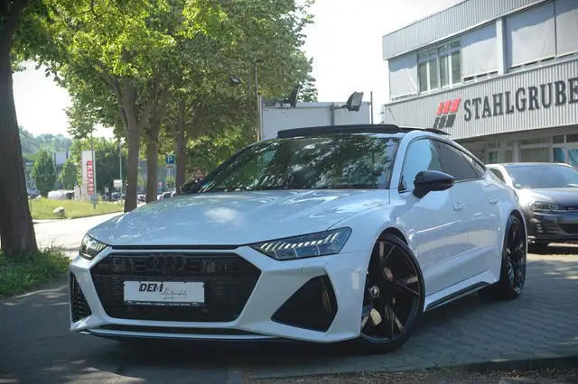 Audi RS7 RS 7 Sportback 4.0 TFSI quattro / Pano./ RS-Dyn