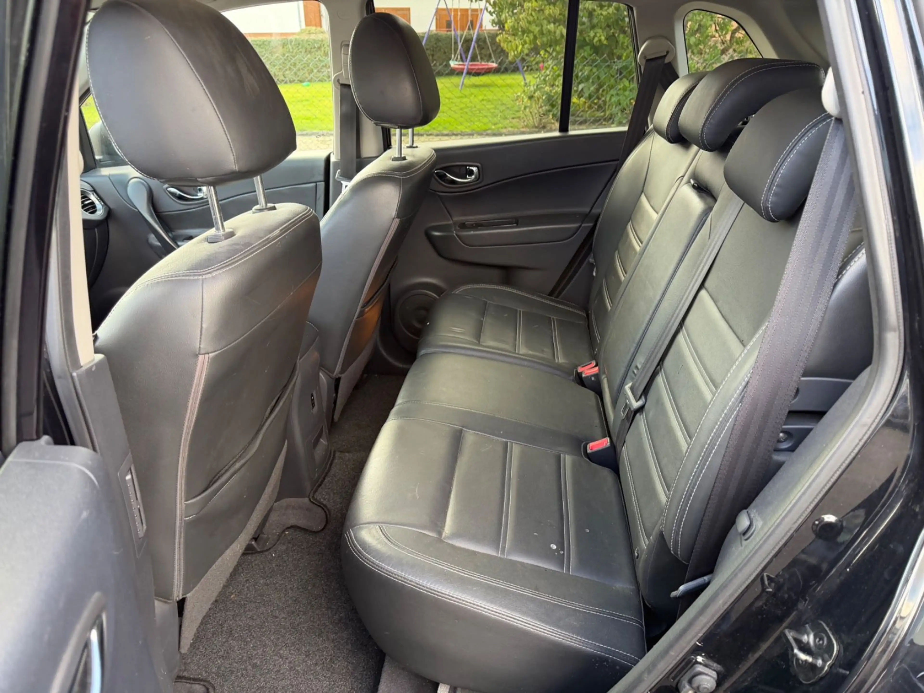 Renault Koleos Night&Day 4x4 Panorama Leder Navi AHK — photo 9