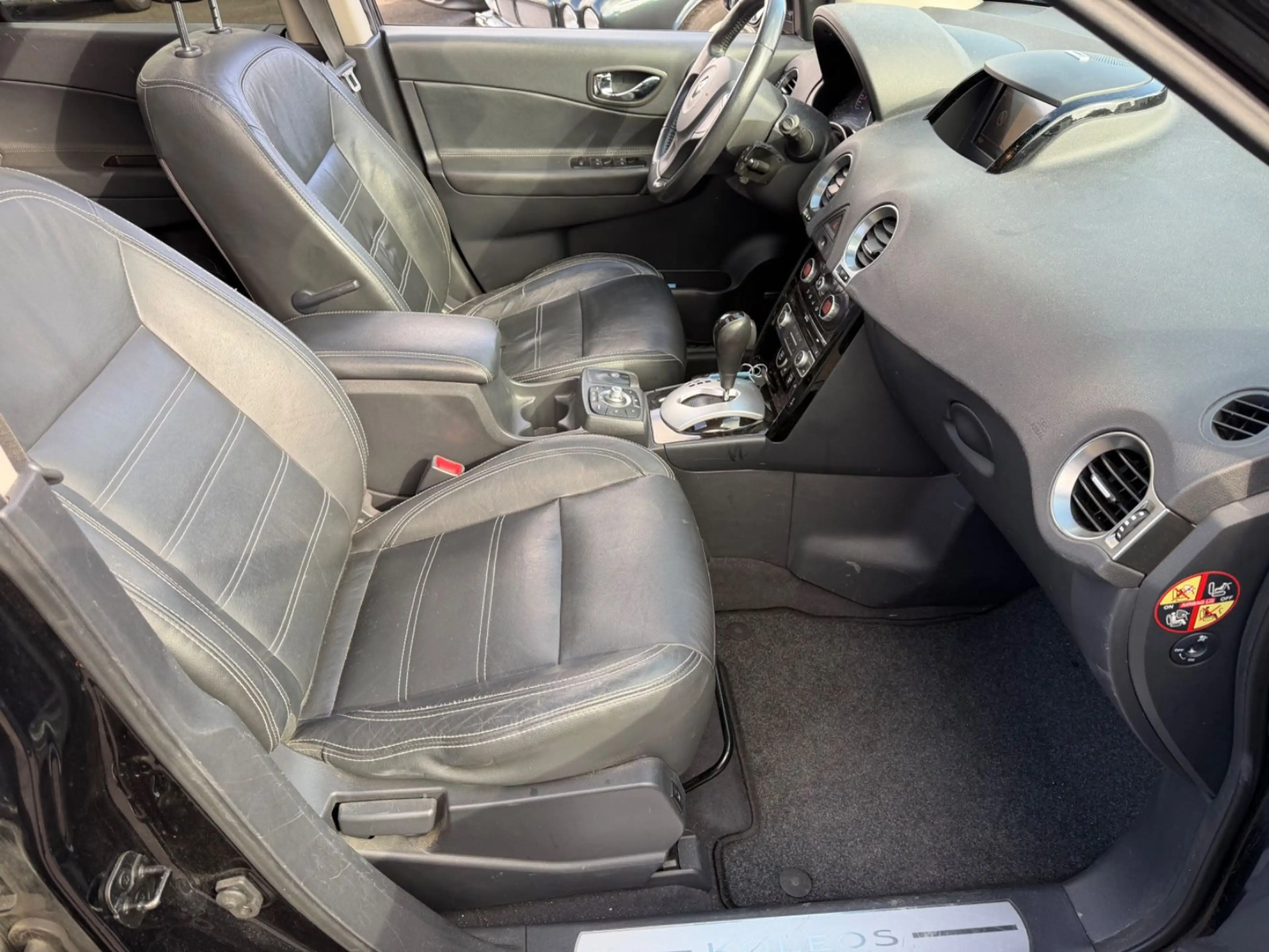 Renault Koleos Night&Day 4x4 Panorama Leder Navi AHK — photo 10