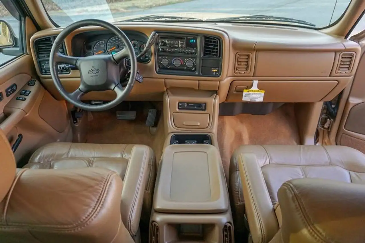 Chevrolet Silverado 1500 снимка Chevrolet Silverado 1500