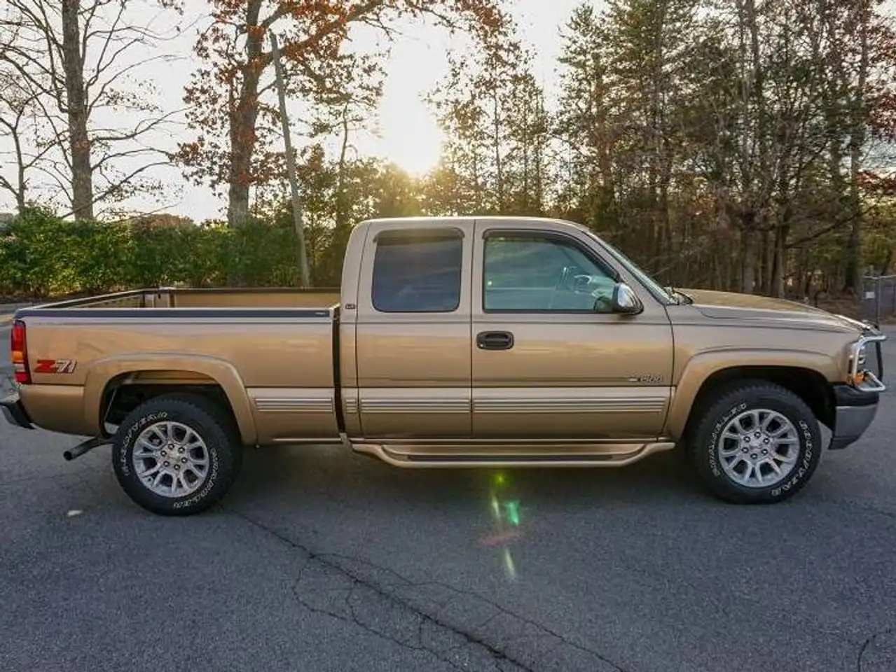 Chevrolet Silverado 1500 снимка Chevrolet Silverado 1500