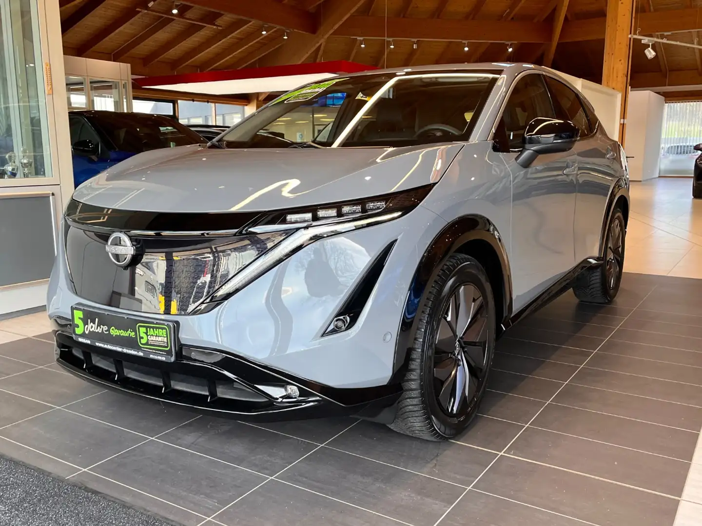 Nissan Ariya (87kWh|22kW-OBC) Evolve Pack ACC+LED+Navi Gris - 2