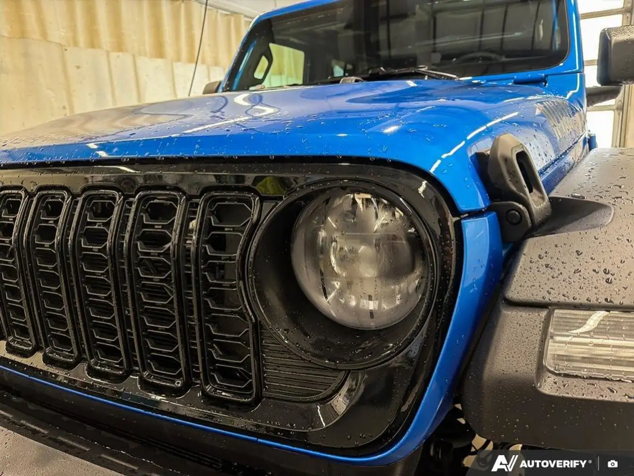 Jeep Wrangler photo Jeep Wrangler