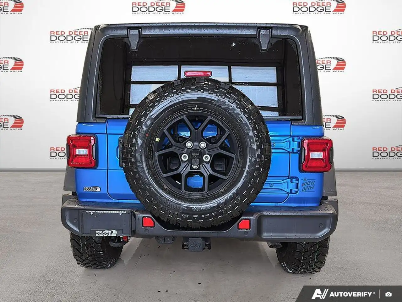 Jeep Wrangler photo Jeep Wrangler