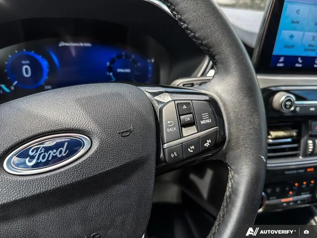 Ford Escape снимка Ford Escape