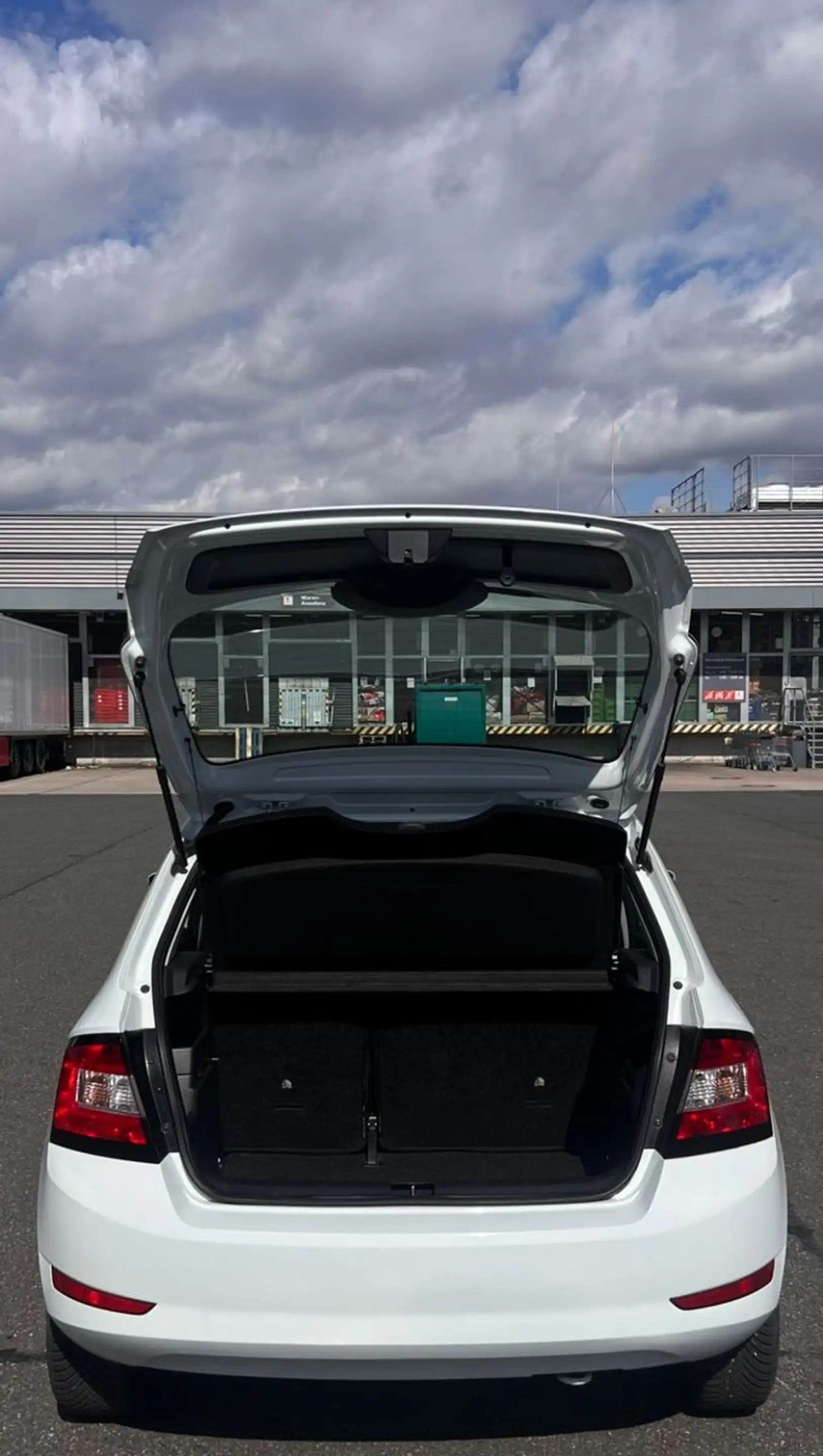 Skoda Fabia Cool Plus /1.HAND/NEUTÜV/SHZ/KIMA/BT — photo 7