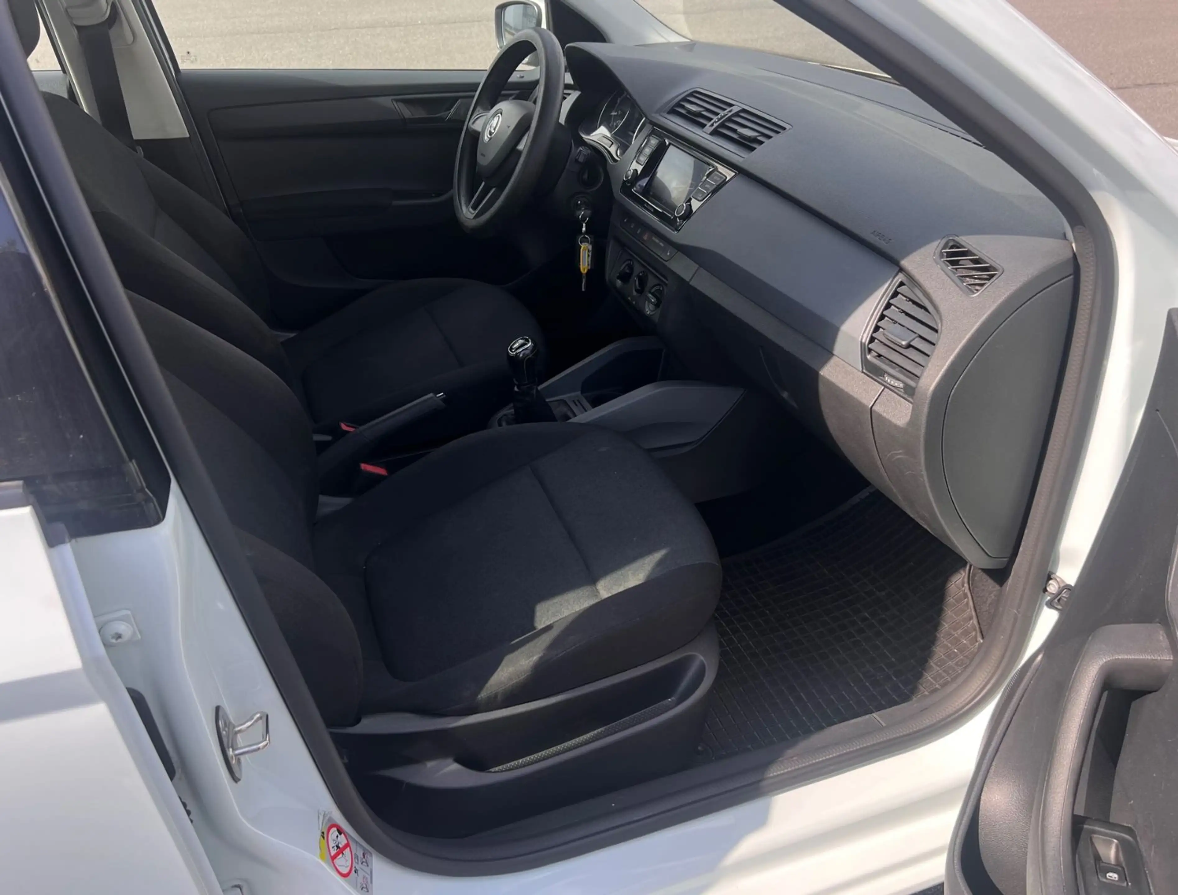 Skoda Fabia Cool Plus /1.HAND/NEUTÜV/SHZ/KIMA/BT — photo 14
