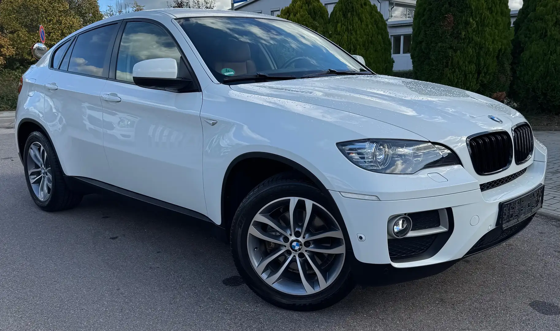 BMW X6 xDrive 3.0 D Head-UP Standheizung 360 Kamera Bianco - 1
