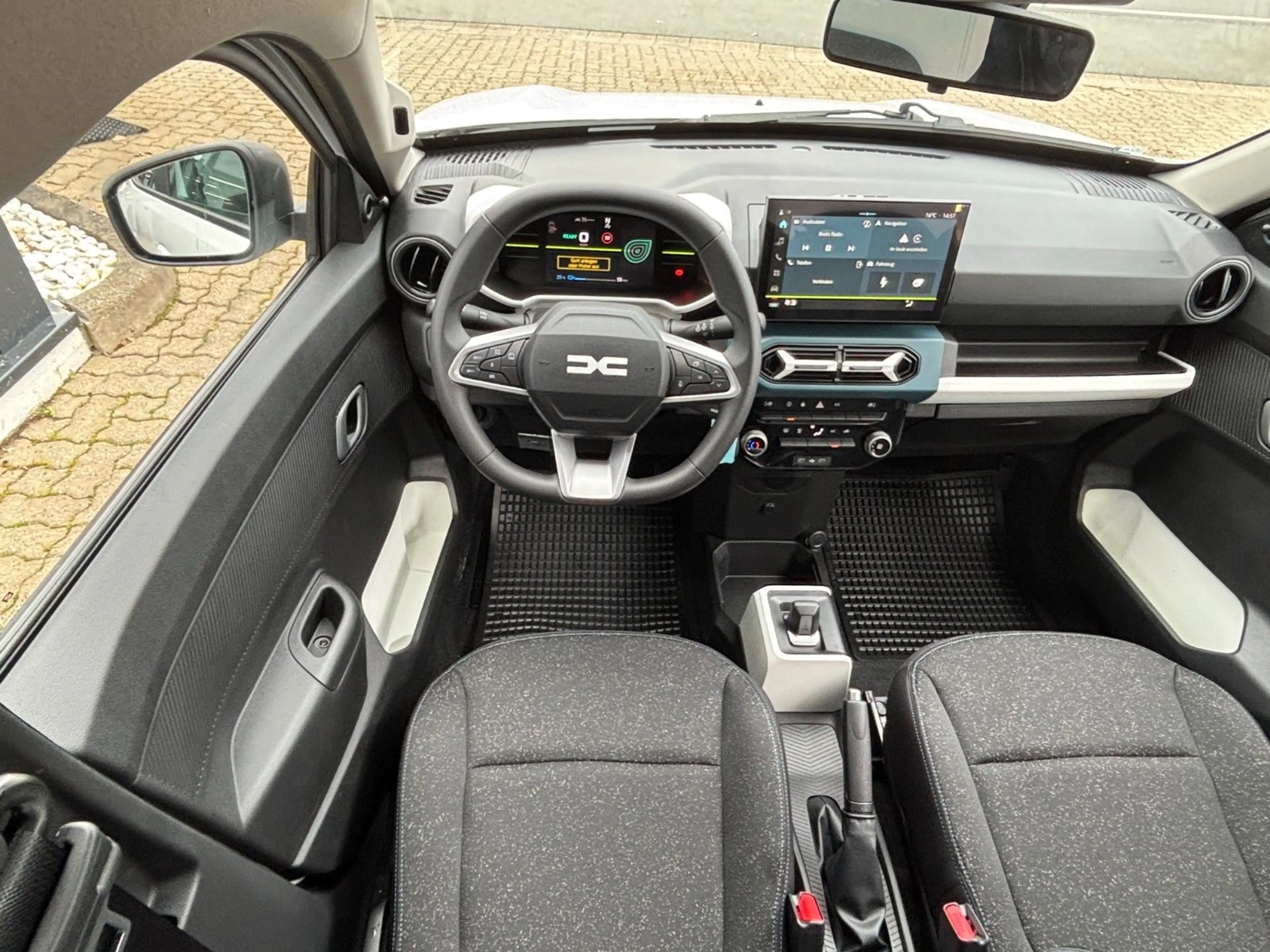 Dacia Spring Expression electric 70 MY26 — photo 11