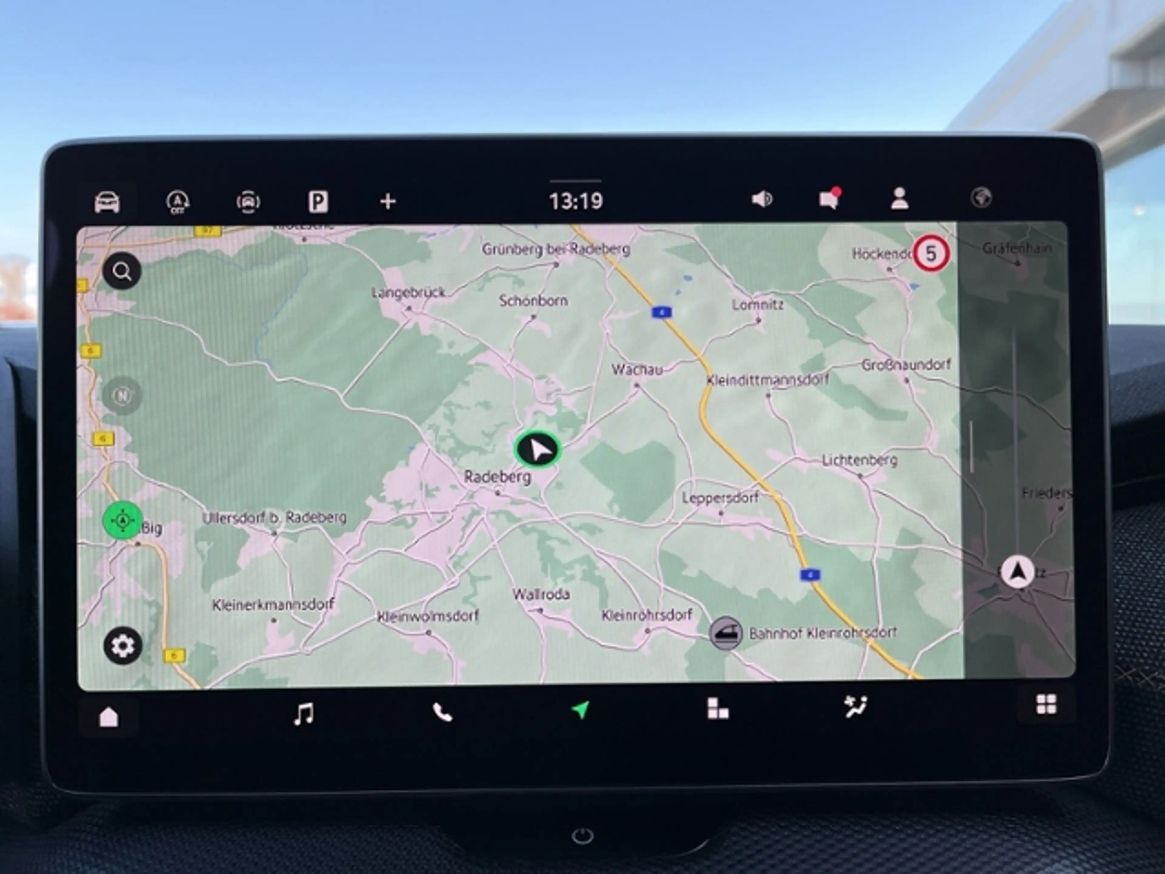 Skoda Kodiaq 2.0 TDI 150 PS DSG Selection AHK LED ACC NAVI KES — photo 15