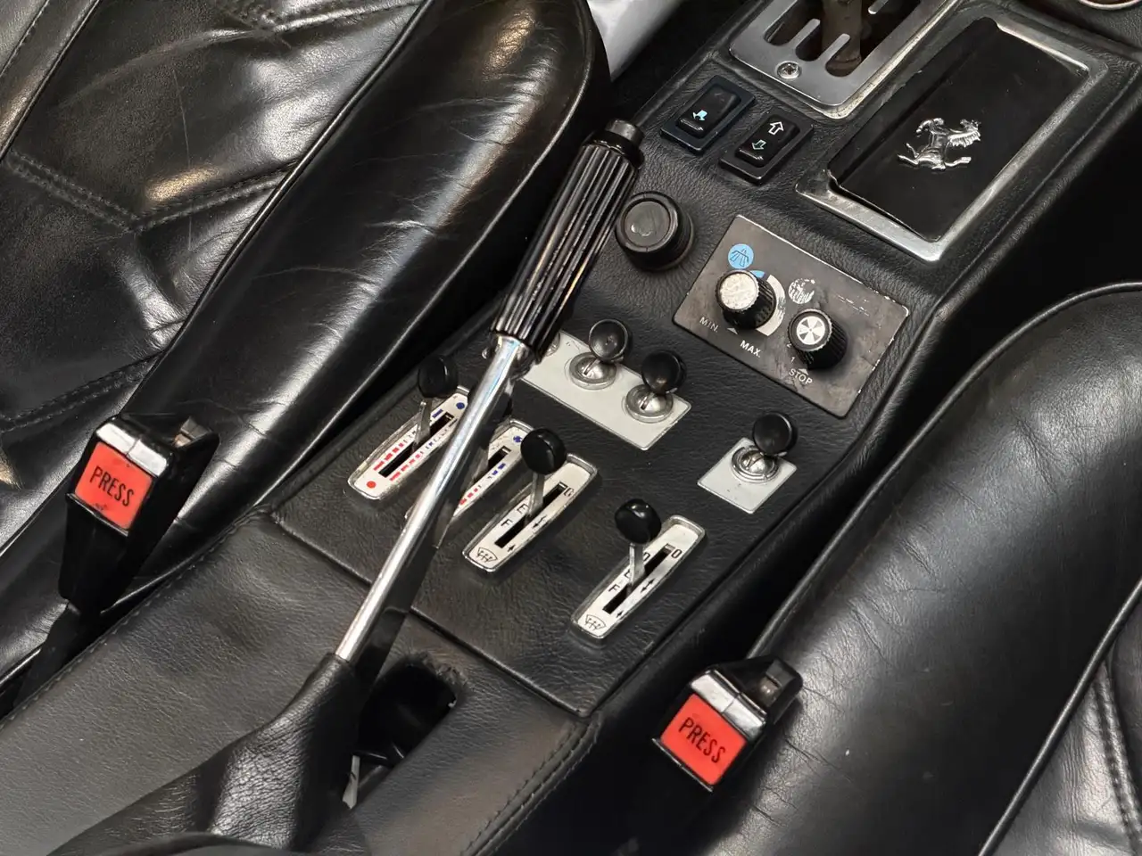 Ferrari 308 GT Spider Inj. - Giallo Nuovo Fly - Zwart leder, foto 10
