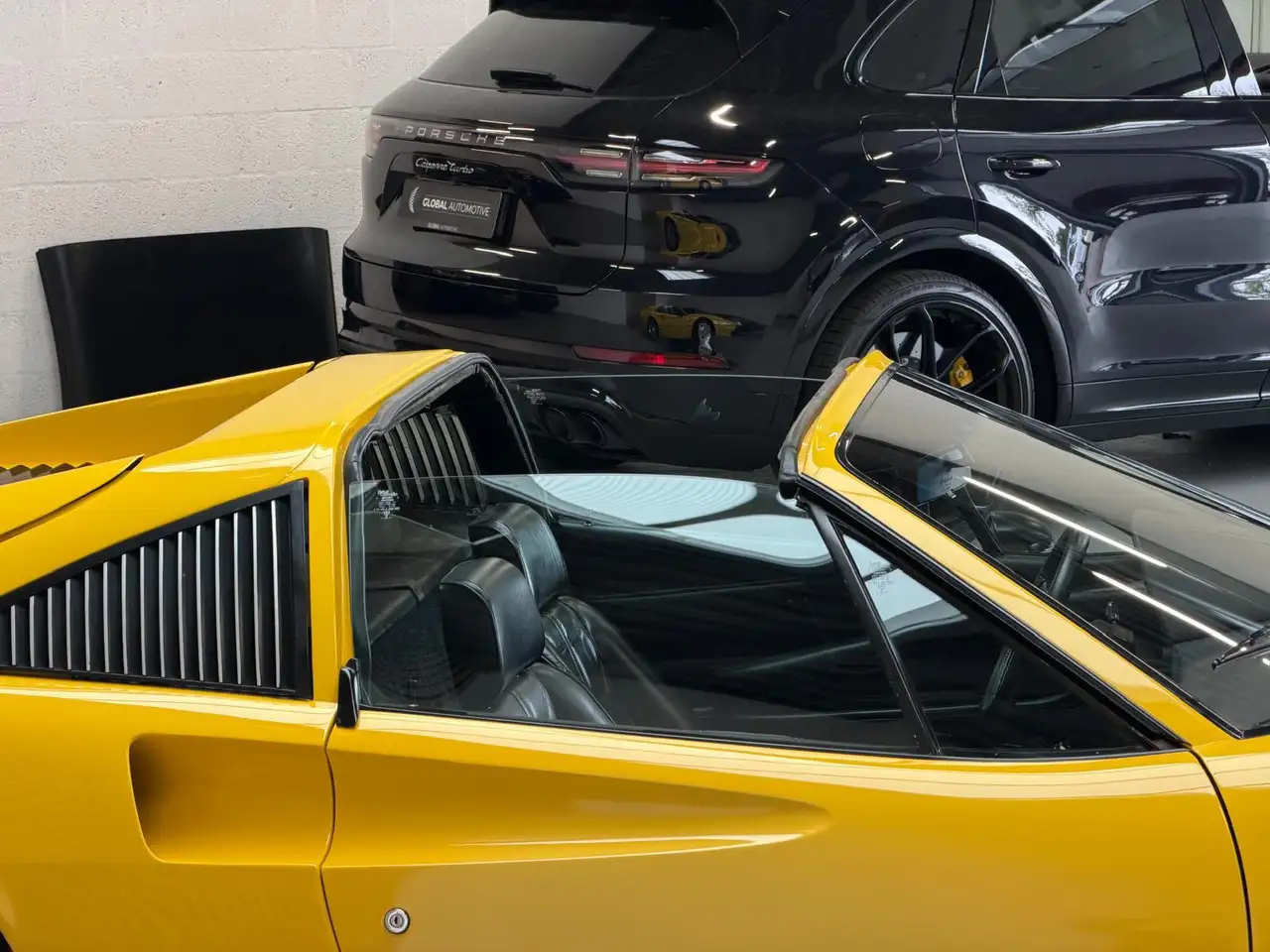 Ferrari 308 GT Spider Inj. - Giallo Nuovo Fly - Zwart leder, foto 5
