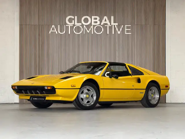 Ferrari GT Spider Inj. - Giallo Nuovo Fly - Zwart leder