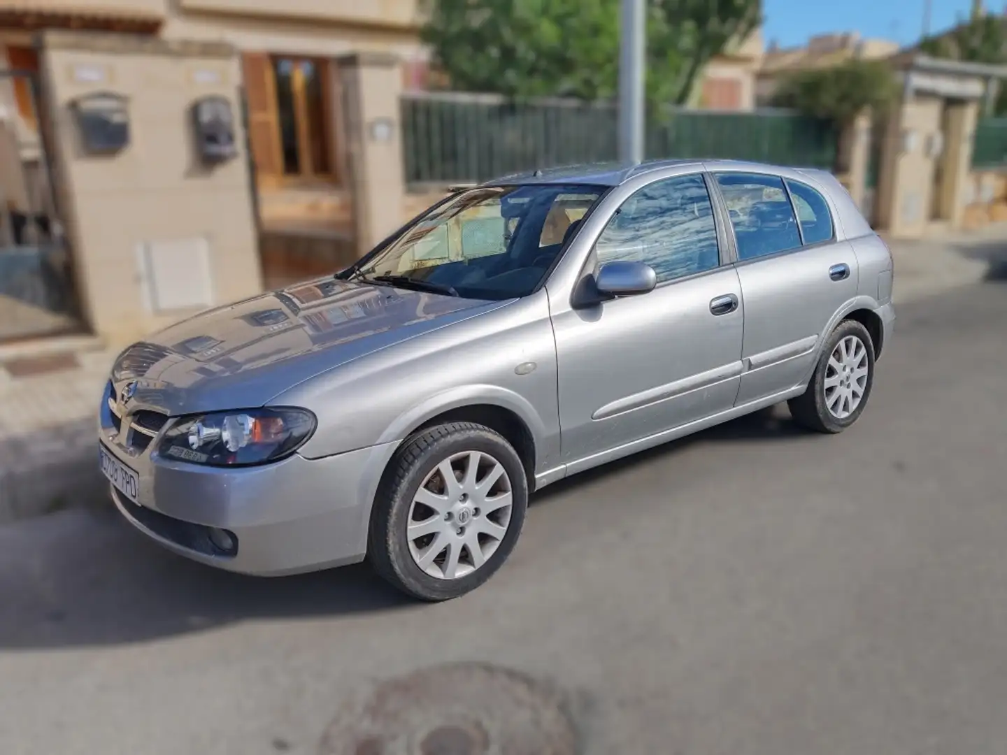 Nissan Almera 1.5 Line Up Сірий - 1