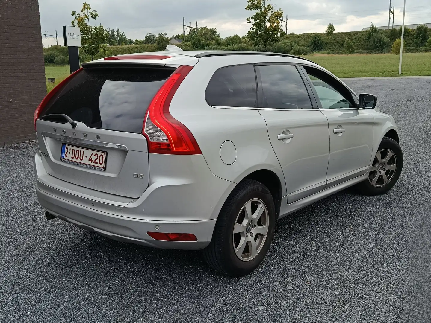 Volvo XC60 XC60 2.0 D3 Kinetic Argent - 2