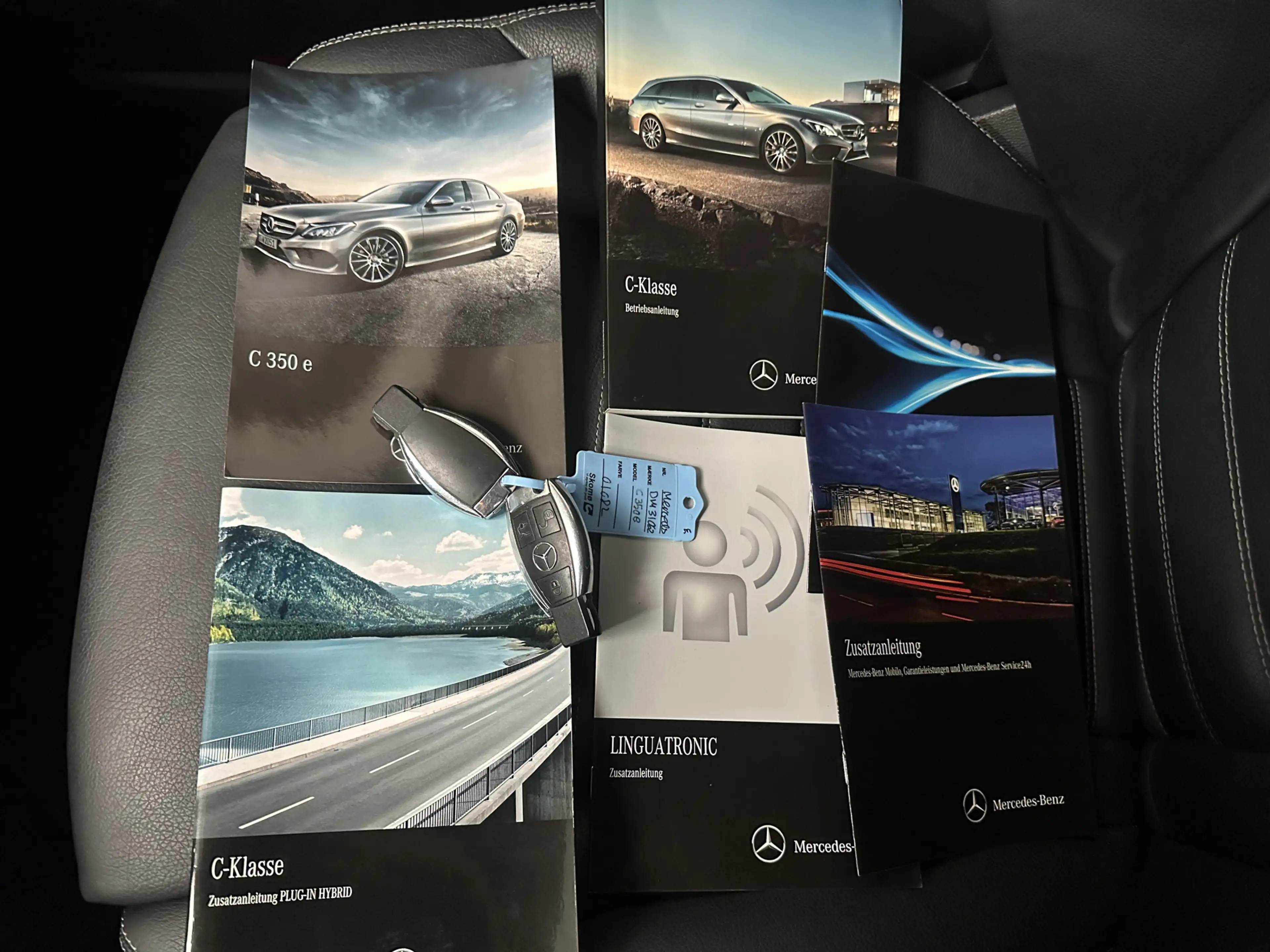Mercedes-Benz C 350 e CAMERA 360 / TREKHAAK / PANO — photo 35