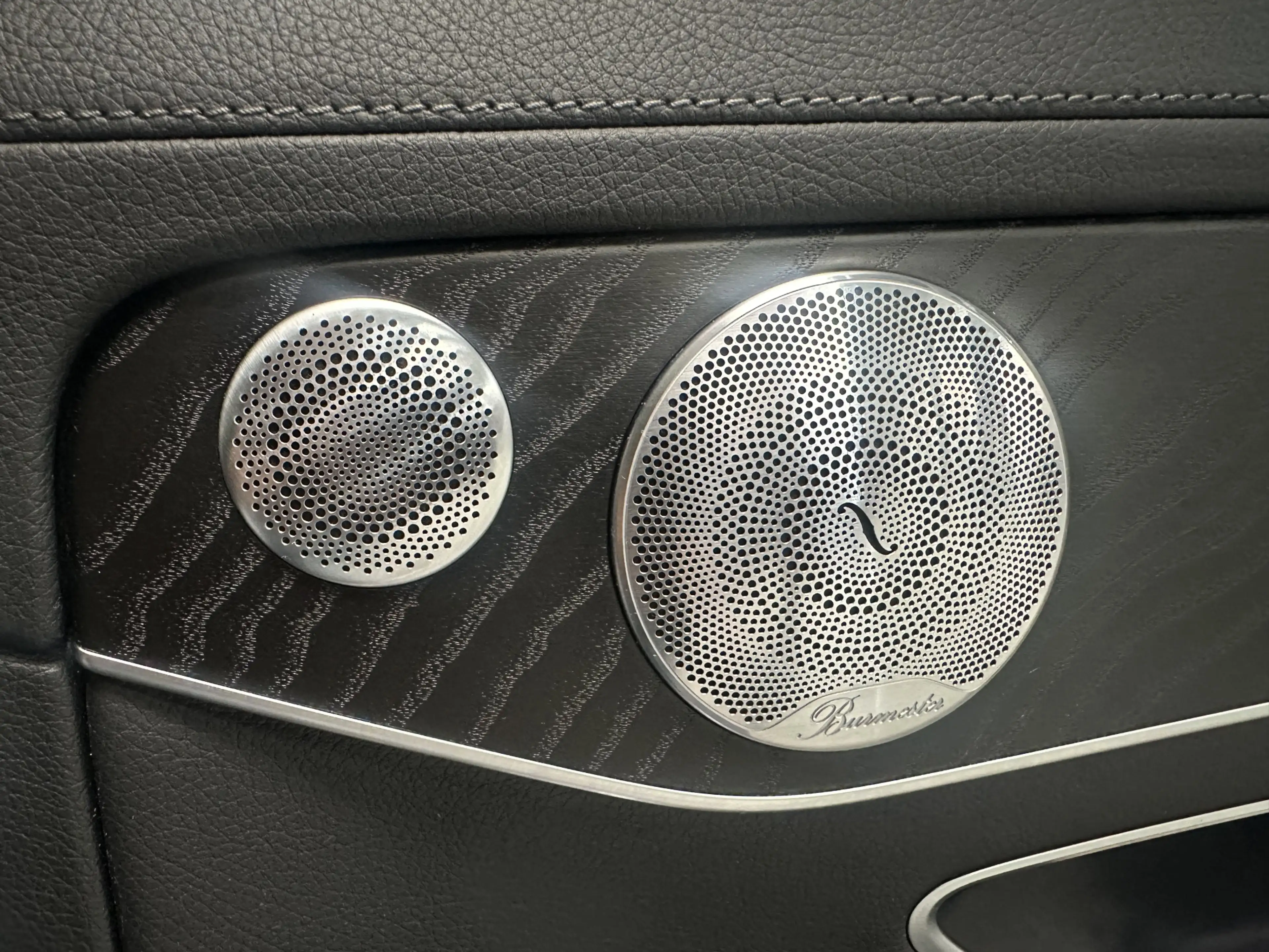 Mercedes-Benz C 350 e CAMERA 360 / TREKHAAK / PANO — photo 26