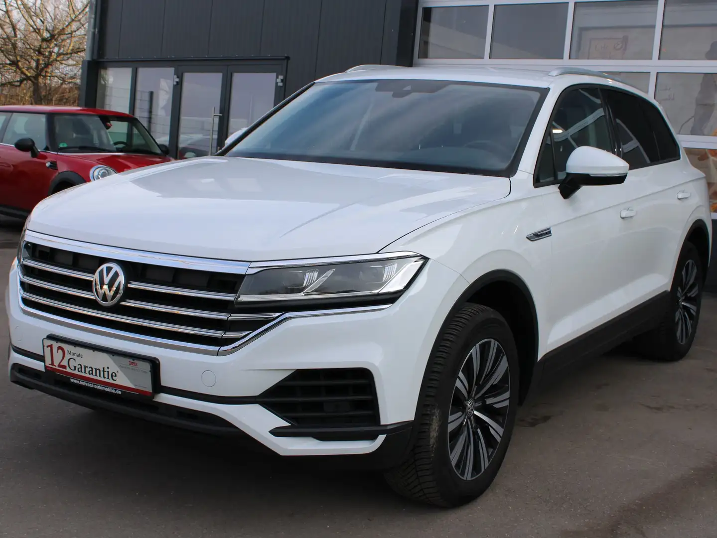 Volkswagen Touareg 4Motion 8-Gang Autom Winter-Paket Navigation Blanc - 1