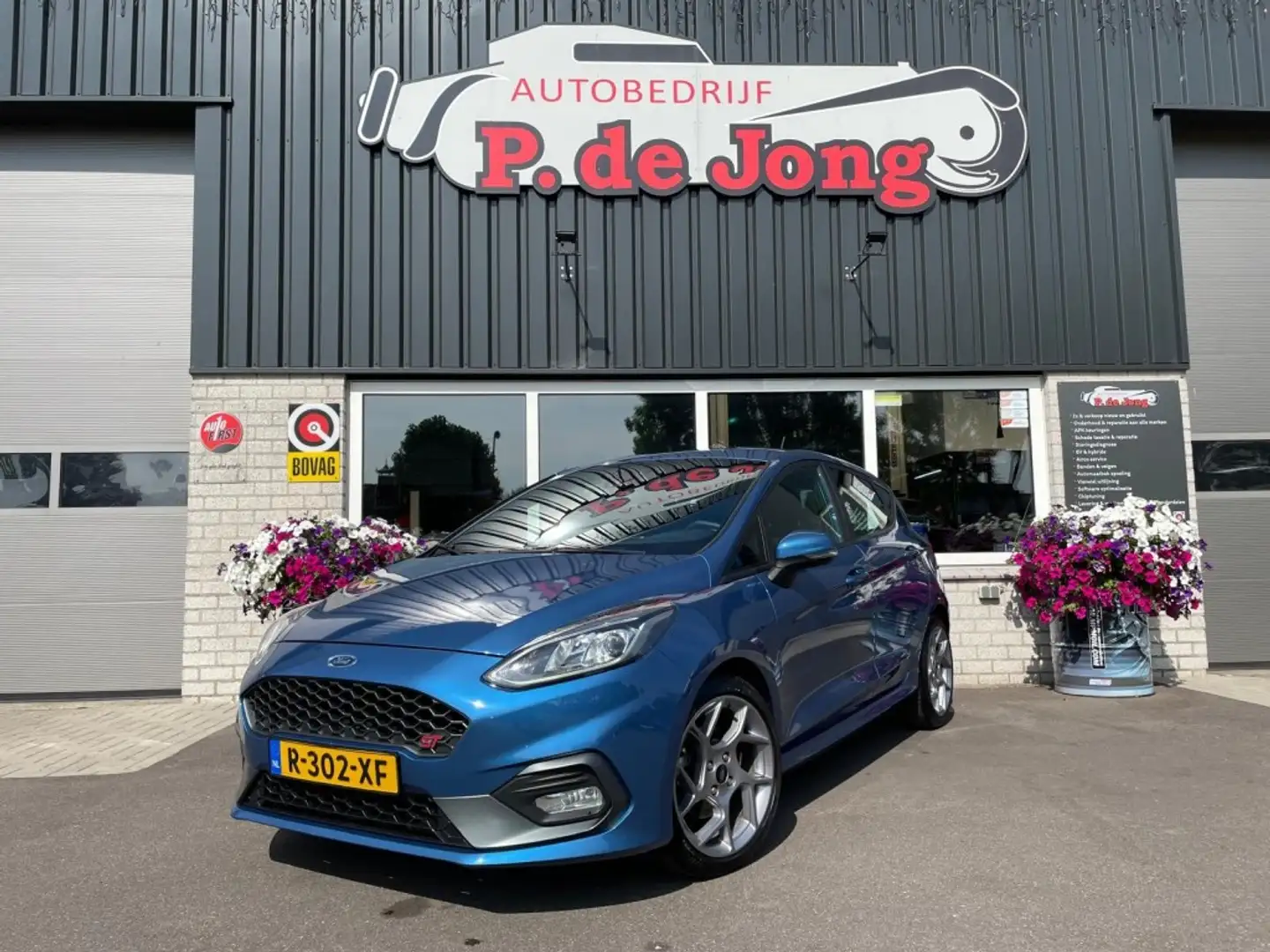 Ford Fiesta 1.5 ECOB. ST-3 200pk, Camera, Recaro, Carplay, Win Blauw - 2