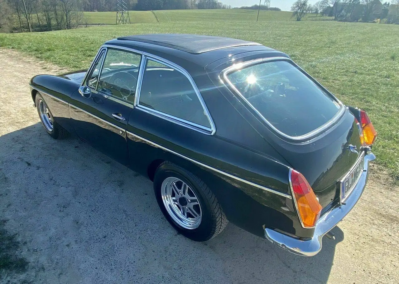 MGB GT MK. III LHD 1972 Chrommodel mit Faltdach, foto 3